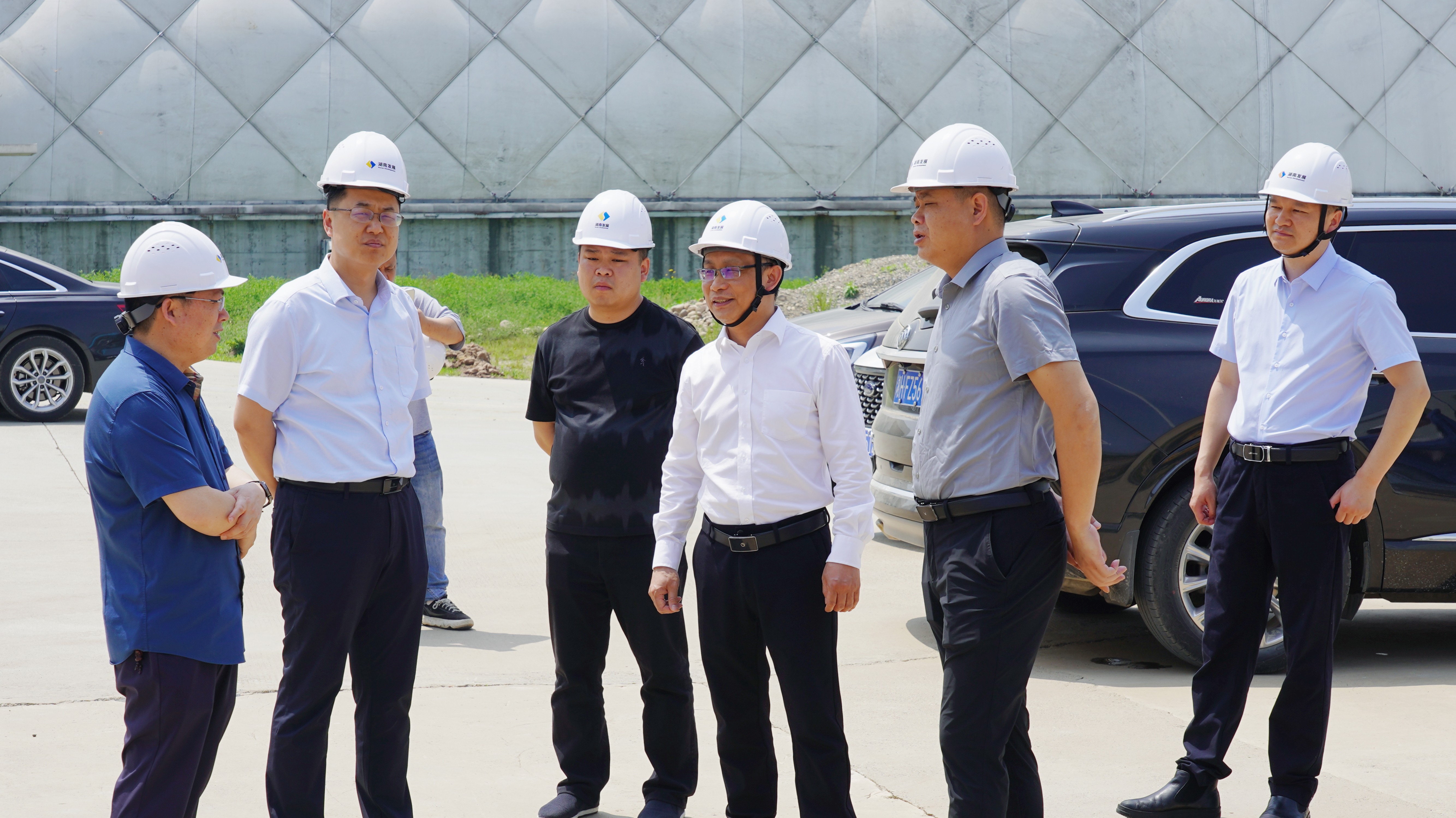 益阳市发改委一行调研华体会网页版-华体会(中国)机制砂项目